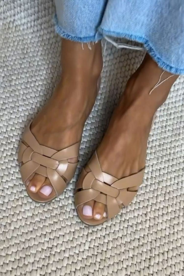 Ariane | Woven Tan Flat