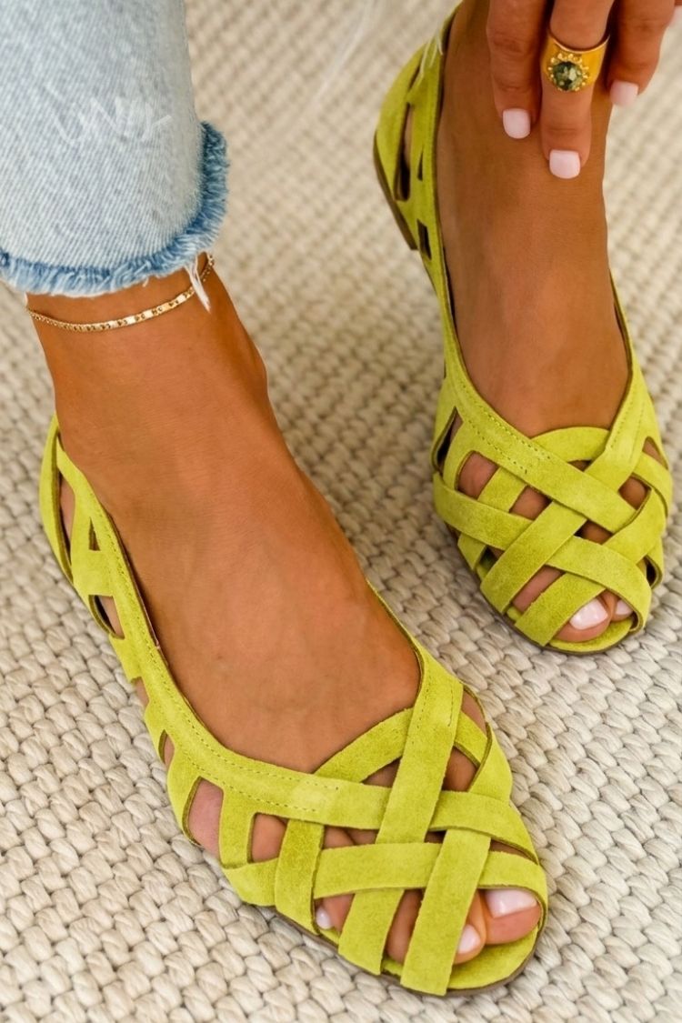Perpetua | Woven Fuchsia Flat