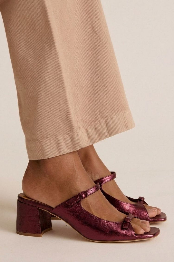 Marguerite | Golden Mule Heel Sandal