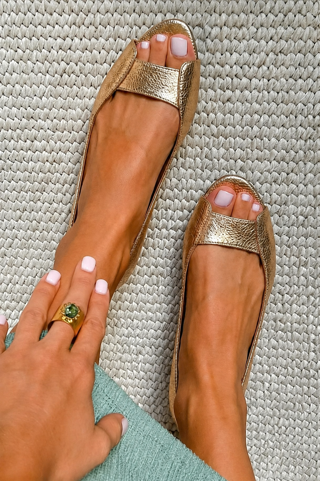 Delphine | Golden Chic Heel