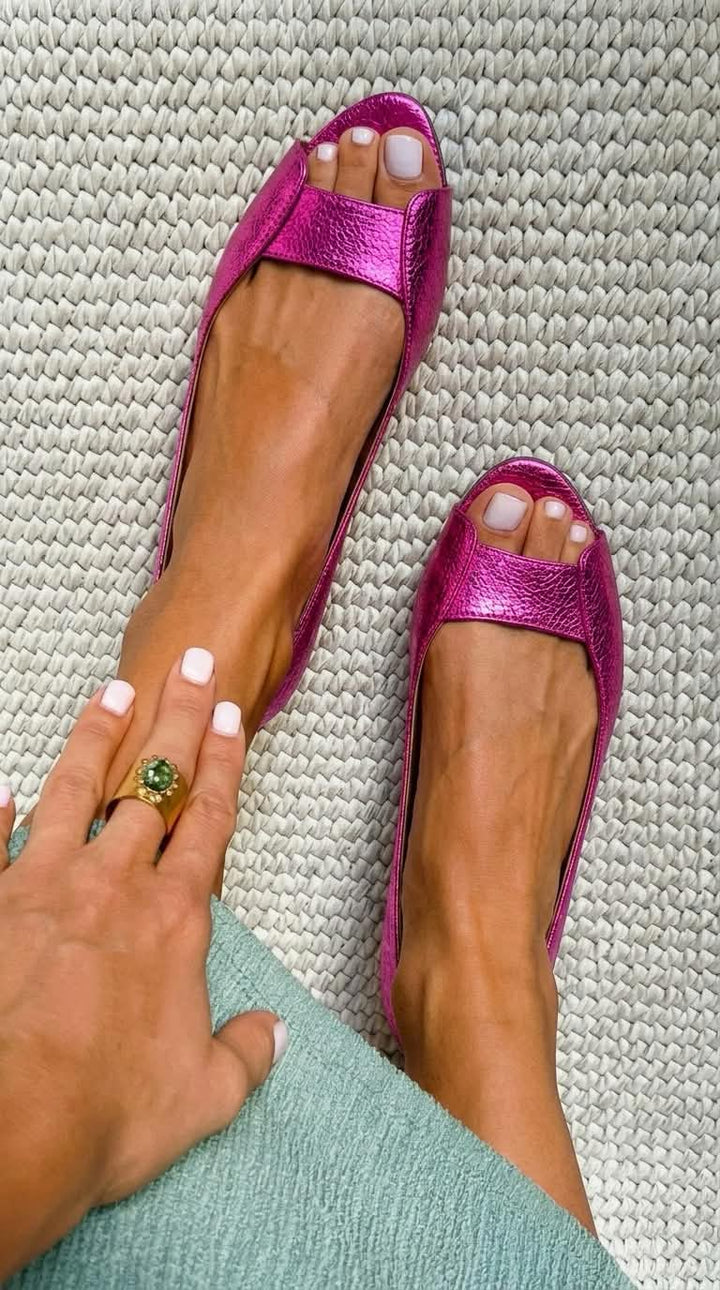 Delphine | Golden Chic Heel